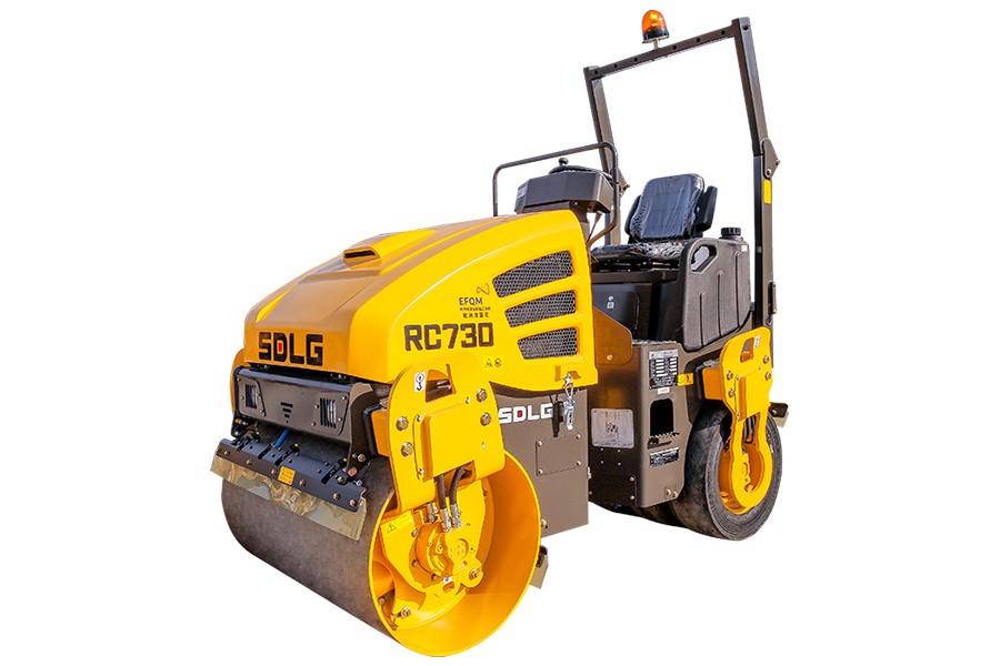 山东临工双钢轮压路机RC730产品特点介绍