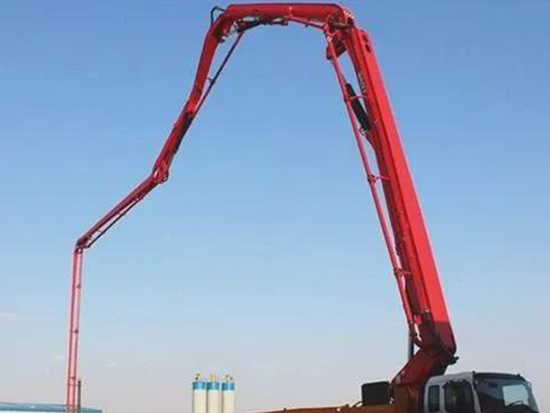 中国造出世界上最长的臂架泵车，技术为什么这么厉害？