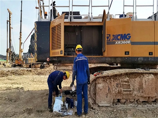 徐工XR450E旋挖钻机在成都快速成桩