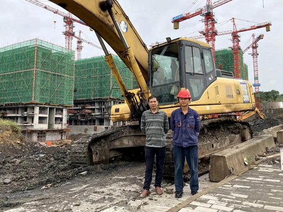 【用户故事】13年3万多工时，他说小松挖掘机耐用可靠很“霸道”！