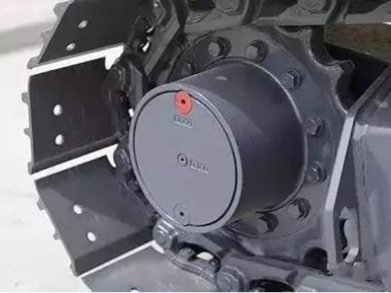 为什么行走减速器的齿轮油只加一半？
