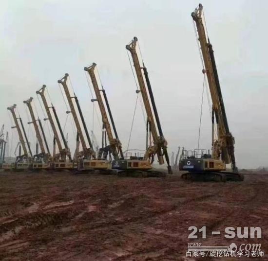 为什么旋挖钻机行走向右跑偏？