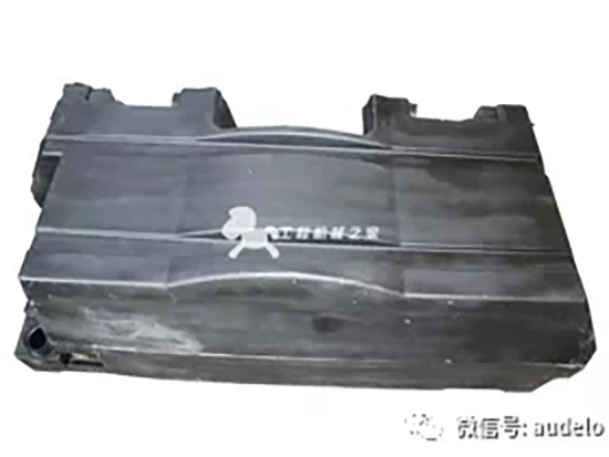 压路机洒水箱水温过高该怎么办？