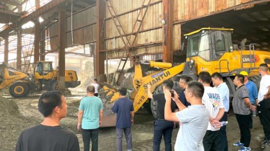 山推装载机新品体验活动正式启动