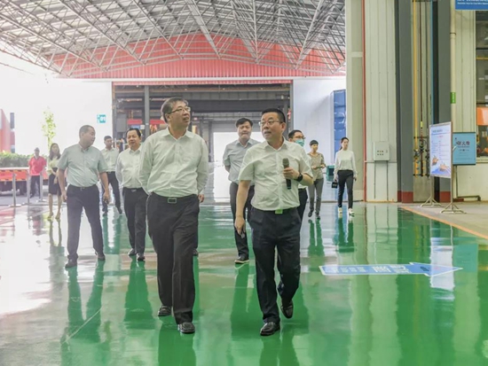 中国铁建总裁、党委副书记庄尚标到铁建重工调研