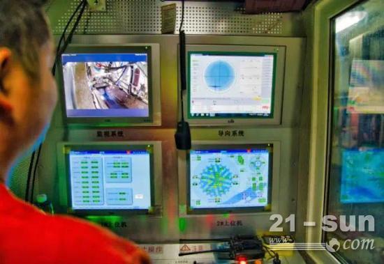 盾构机在漆黑的地下掘进会迷路吗？