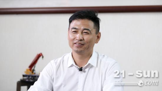 吊装名人堂｜能坚持做自己喜欢的事情，怎么会觉得累？