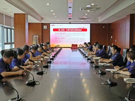 <em>党史学习</em>进行中 | 徐工汽车“1+N”课堂激发<em>党史学习</em>热潮！