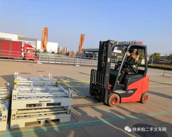 为什么老师傅钟爱旧叉车吗？