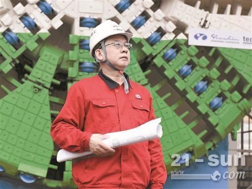 全国人大代表刘飞香：发展装备制造业，助力“三高四新”
