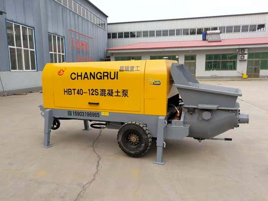 小型混凝土输送泵日常简单保养的方法