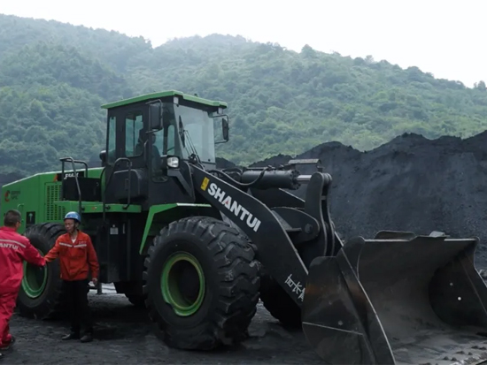 綠水青山，山推純電裝載機(jī)讓工程機(jī)械低碳減排觸手可得