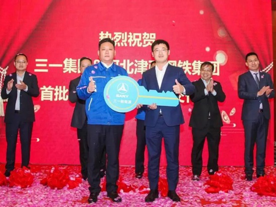 绿色运输 领跑未来｜三一电动重卡津西大批交付