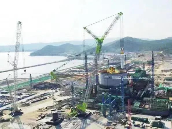 5天3臺！中聯(lián)ZCC3200NP助力華龍一號”漳州核電1號機(jī)組蒸汽發(fā)生器吊裝，創(chuàng)世界之最