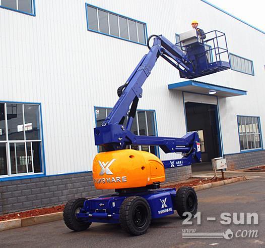 电动自行式高空作业平台的电子差速系统