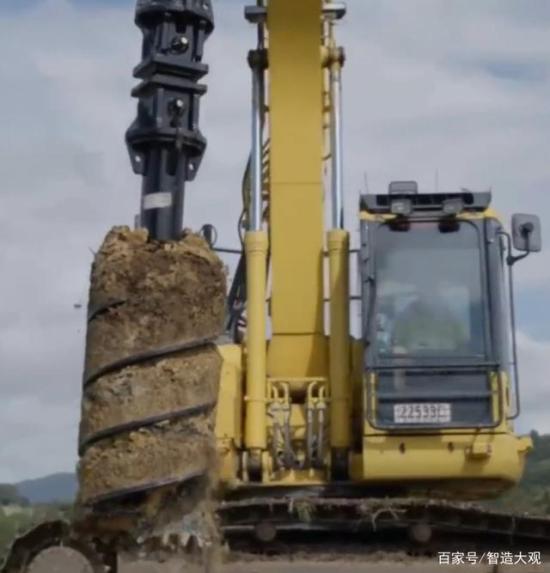 挖掘机螺旋钻与旋挖钻、潜孔钻的区别