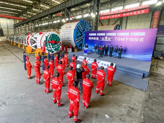 【大干100天】捷报频传！中铁装备两台超小转弯硬岩掘进机助力绿色能源建设新革命