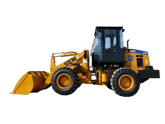 山工SEM618D装载机，以实力定义小吨位装载机！
