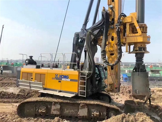徐工旋挖钻机各区域油型号选择？