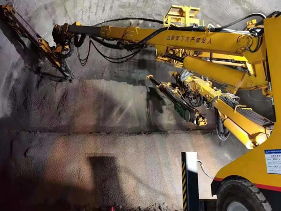铁建重工全工况、全工序大型机械化装备为渝昆高铁隧道保驾护航