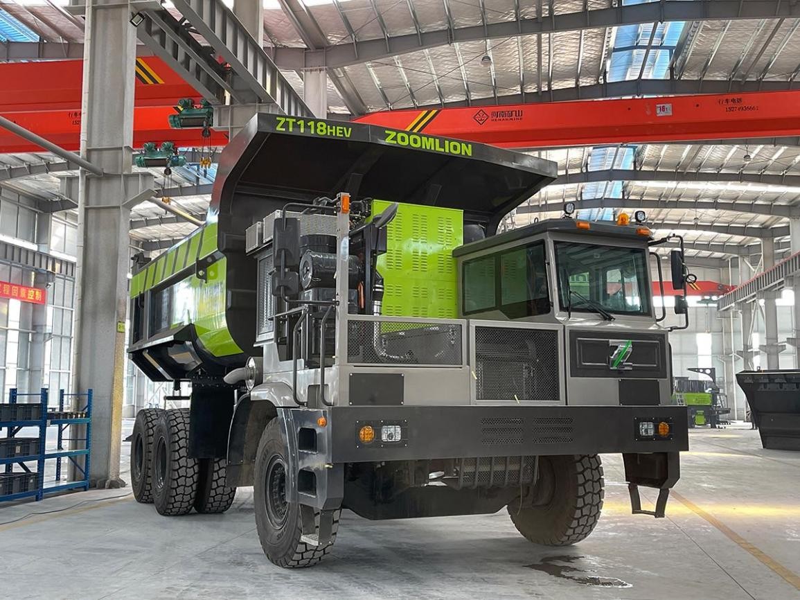 中聯(lián)重科礦山機(jī)械：黑科技新品批量上市 超大訂單燃爆市場
