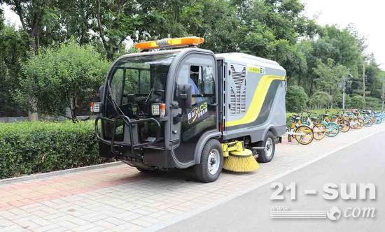 纯电动道路洗扫车BY-CS60