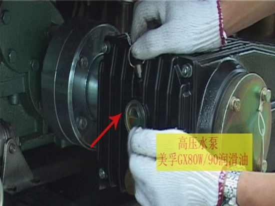 大型洗扫车维护保养