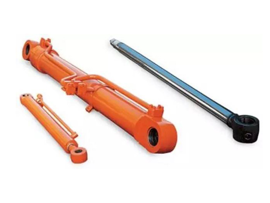 挖掘机液压油缸漏油原因及使用注意事项