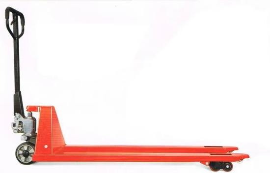 手动叉车升不起来？这里坏了！