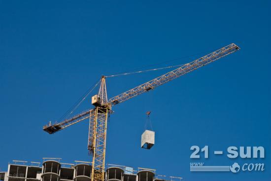 修路、盖楼……起重机原来是这样工作的！