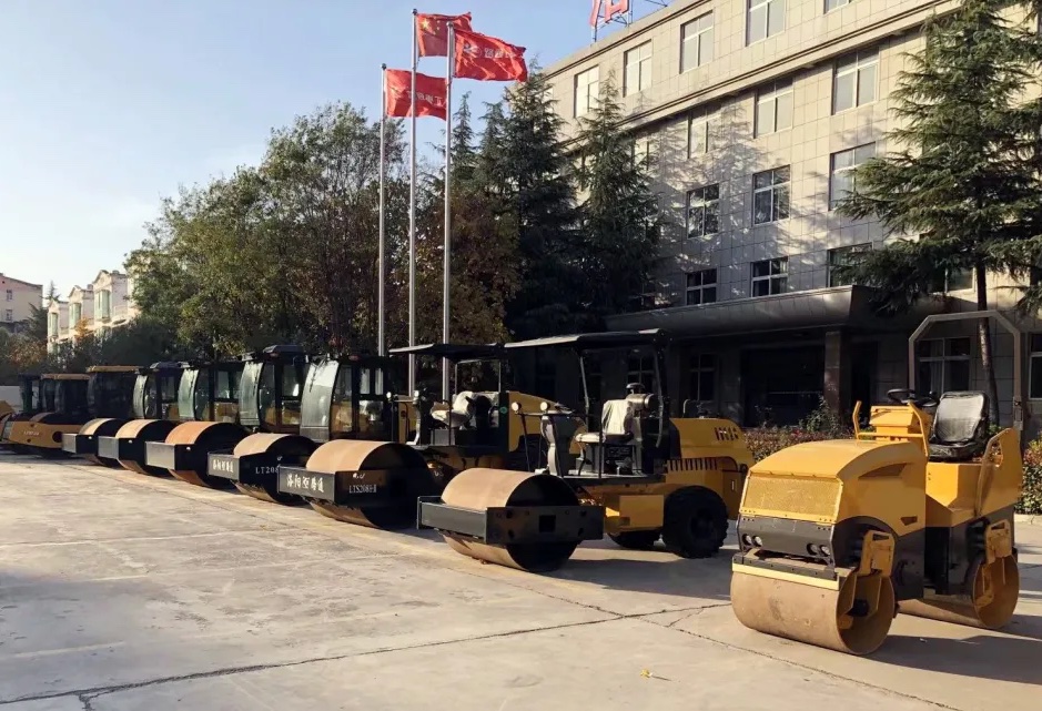 多地开启“天寒地冻”模式！你的压路机保养了吗？