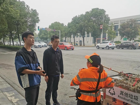 环境星力量 | 胡拼搏：砥砺前行九余载，不忘初心勇攀峰