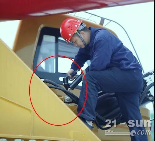 工程秘籍｜起重机<em>三铰点润滑</em>保养秘诀