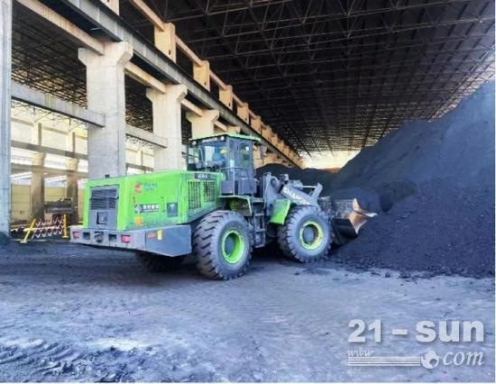 客户关爱行 | 低噪零排，山推纯电装载机助您“黔”程似锦！