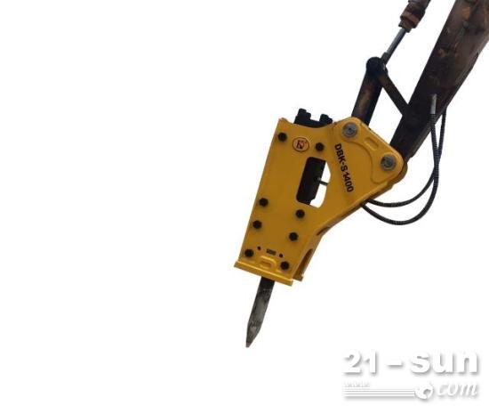 破碎锤已经成为挖掘机的必备工具