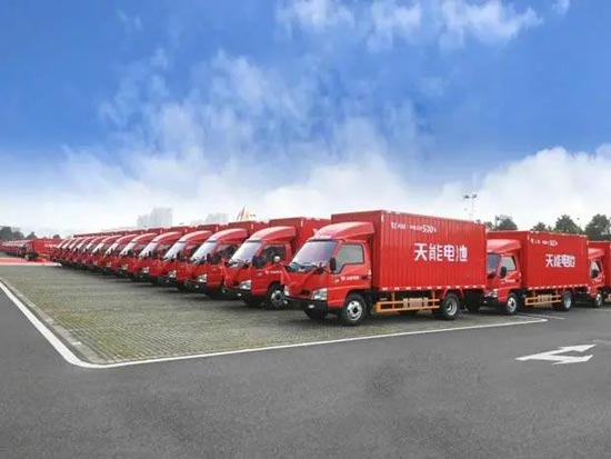 首批1000辆轻卡交车！谁家的？