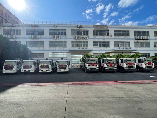 明星产品热销美丽“鹭岛”！中联重科爆款泵车、车载泵批量交付厦门客户