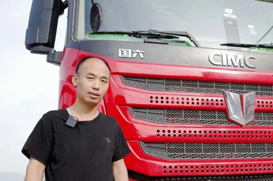 入手不悔！崔风强选择国六联合卡车，战胜孤独与寂寞