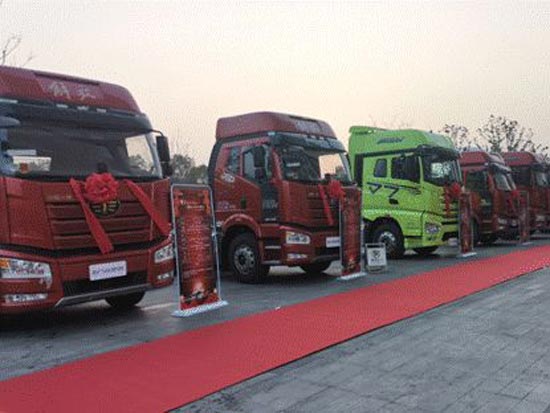 成交订单1213辆 解放2022新春大拜年打响第一枪