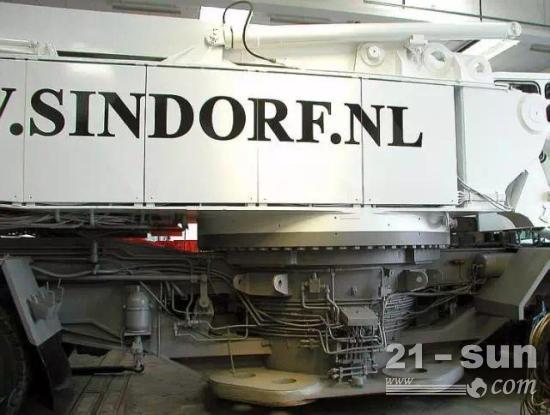 【行业指南】起重机的回转支承如何保养？