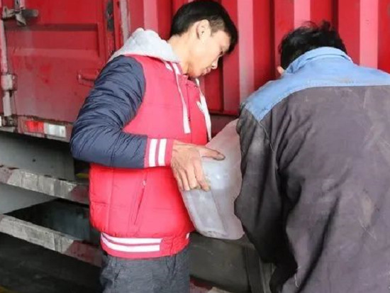 进口卡车三年不到换了2次总成，究竟什么缘故？