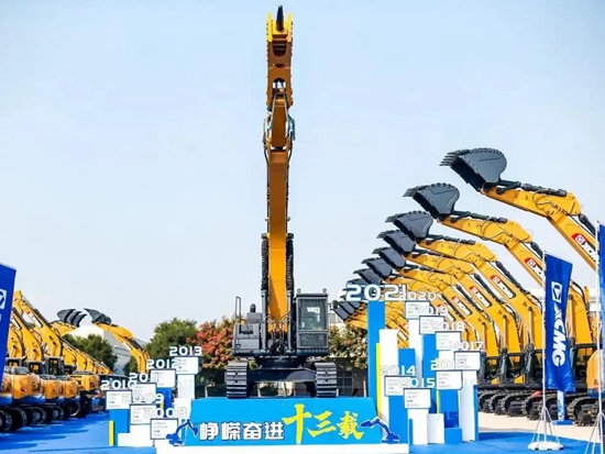 重大项目密集开工，工程机械预期Q1边际改善，阶段拐点仍需等待！