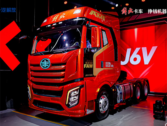 续写传奇——“一代神车”重大升级！一汽解放平地板J6V来了！