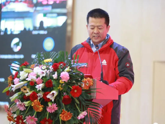 云程發(fā)軔、萬(wàn)里可期，臨工重機(jī)2021年度總結(jié)表彰大會(huì)隆重召開