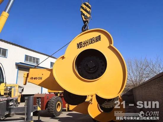 装载机拉的冲击压路机提高路基强度的目的，梅花碾适用哪些路面？