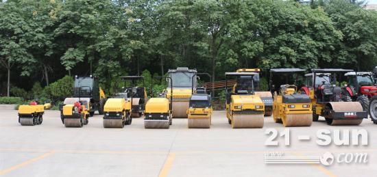 基建迎来新机遇？你的压实好帮手，压路机选好了吗？