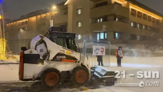 山猫助力冬奥！直击张家口赛区清雪行动