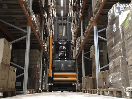 永恒力为Victorinox打造全球物流配送中心