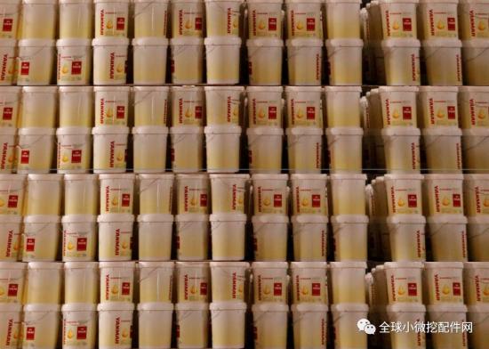 挖掘机换机油的常识