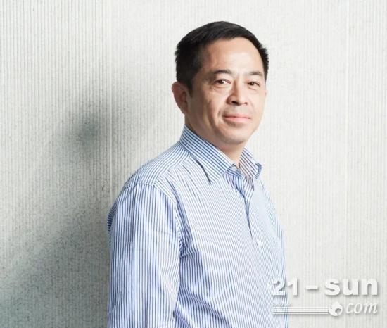 向文波履新后首度受访： 工程机械“远远没有见顶”；“ 进攻是最好的防守”